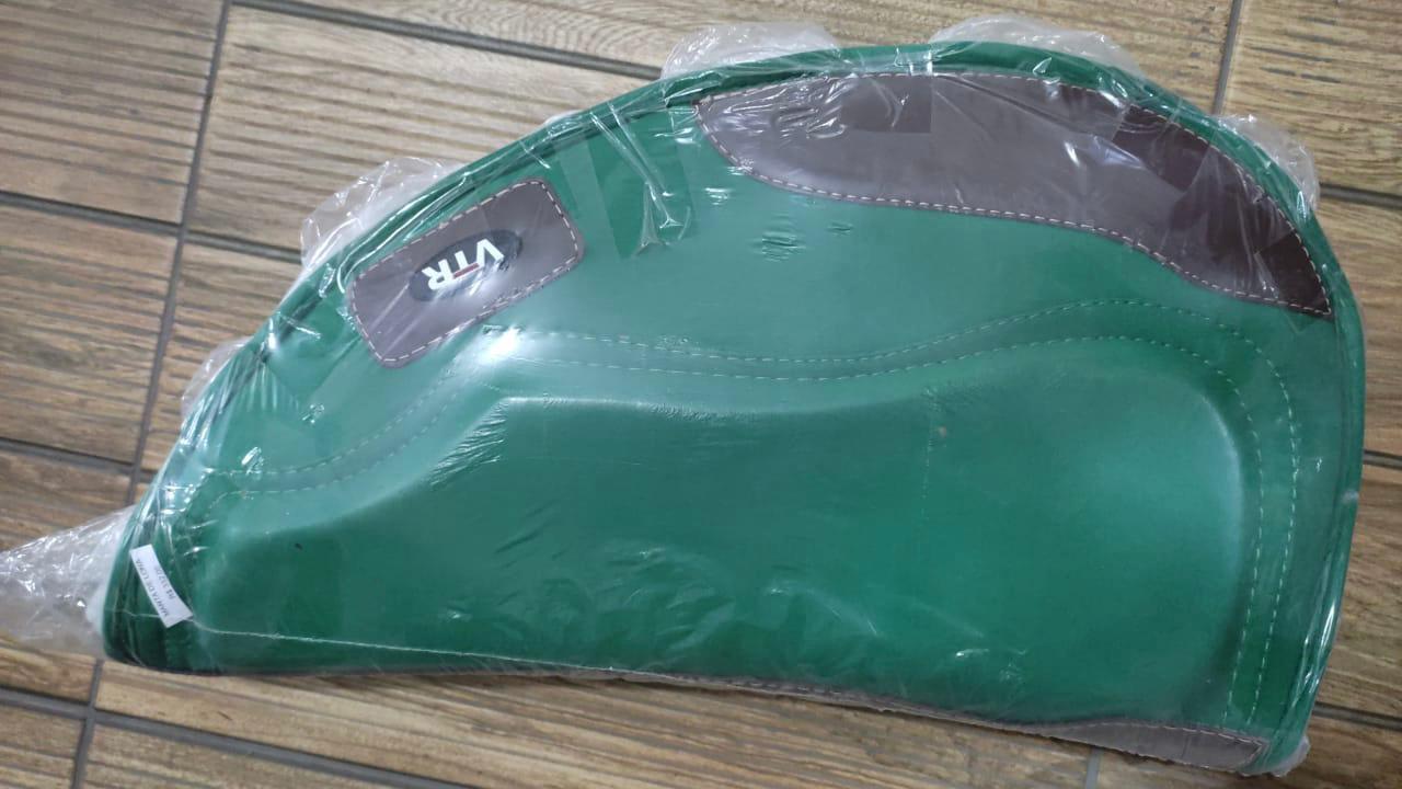 imagem do produto:Manta Vaquejada de Couro - Verde